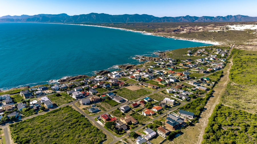 3 Bedroom Property for Sale in De Kelders Western Cape